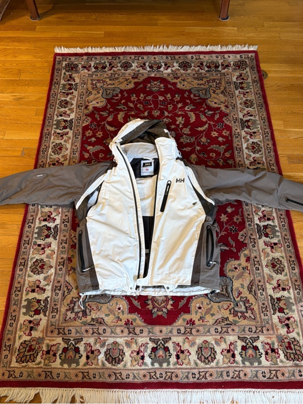 Helly Hansen White and Gray Insulated Ski Jacket